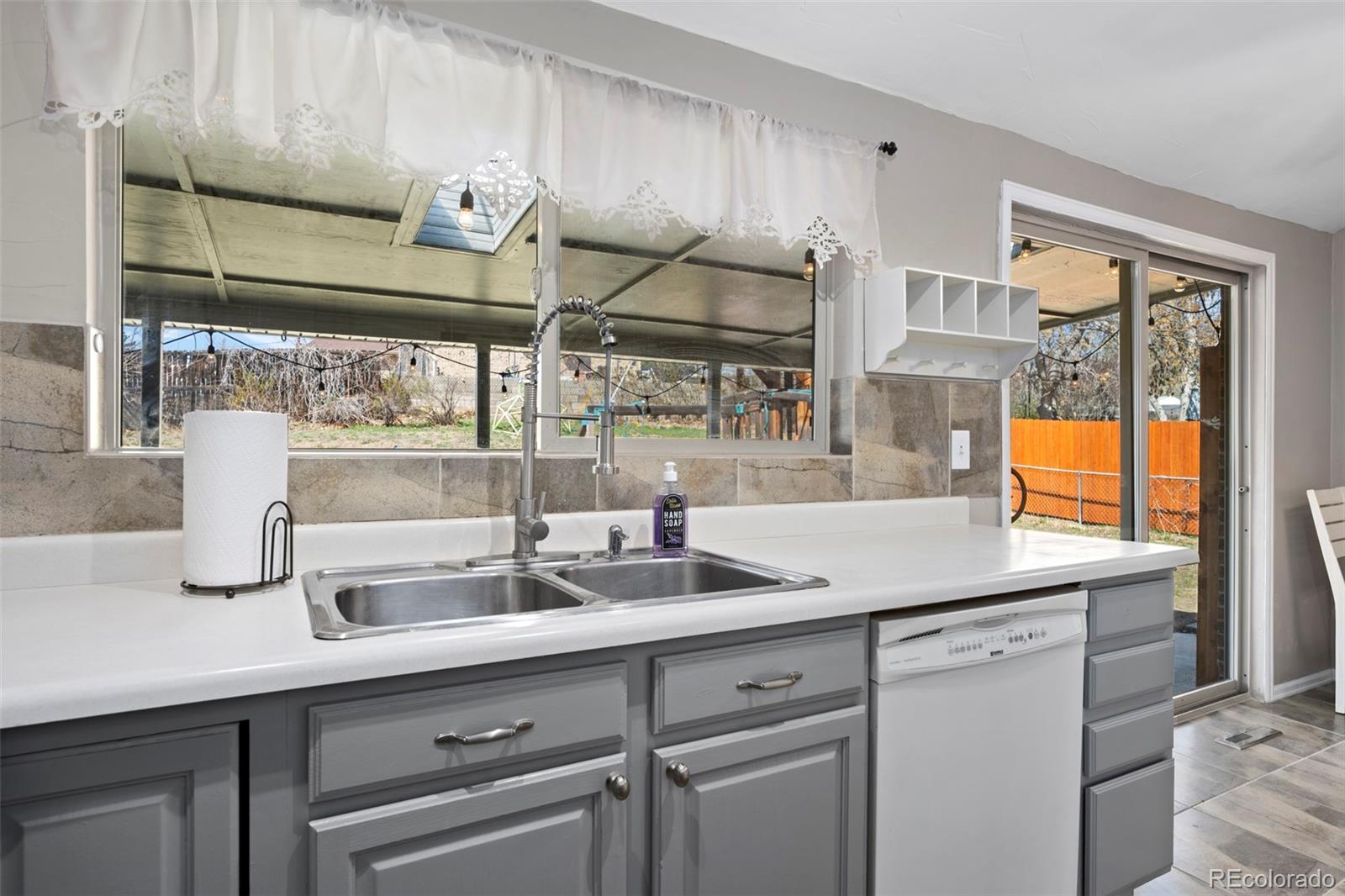 MLS Image #8 for 6779 w 79th circle,arvada, Colorado