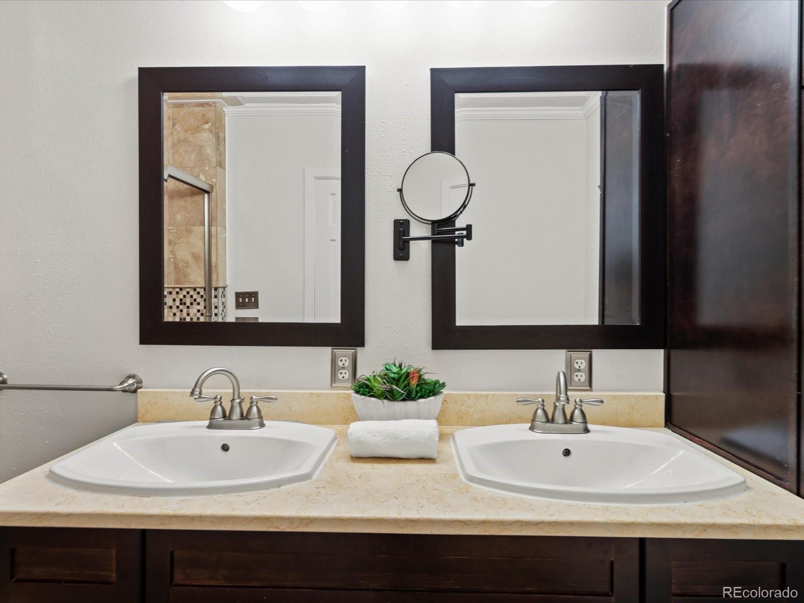 MLS Image #21 for 10335 w 18th place,lakewood, Colorado