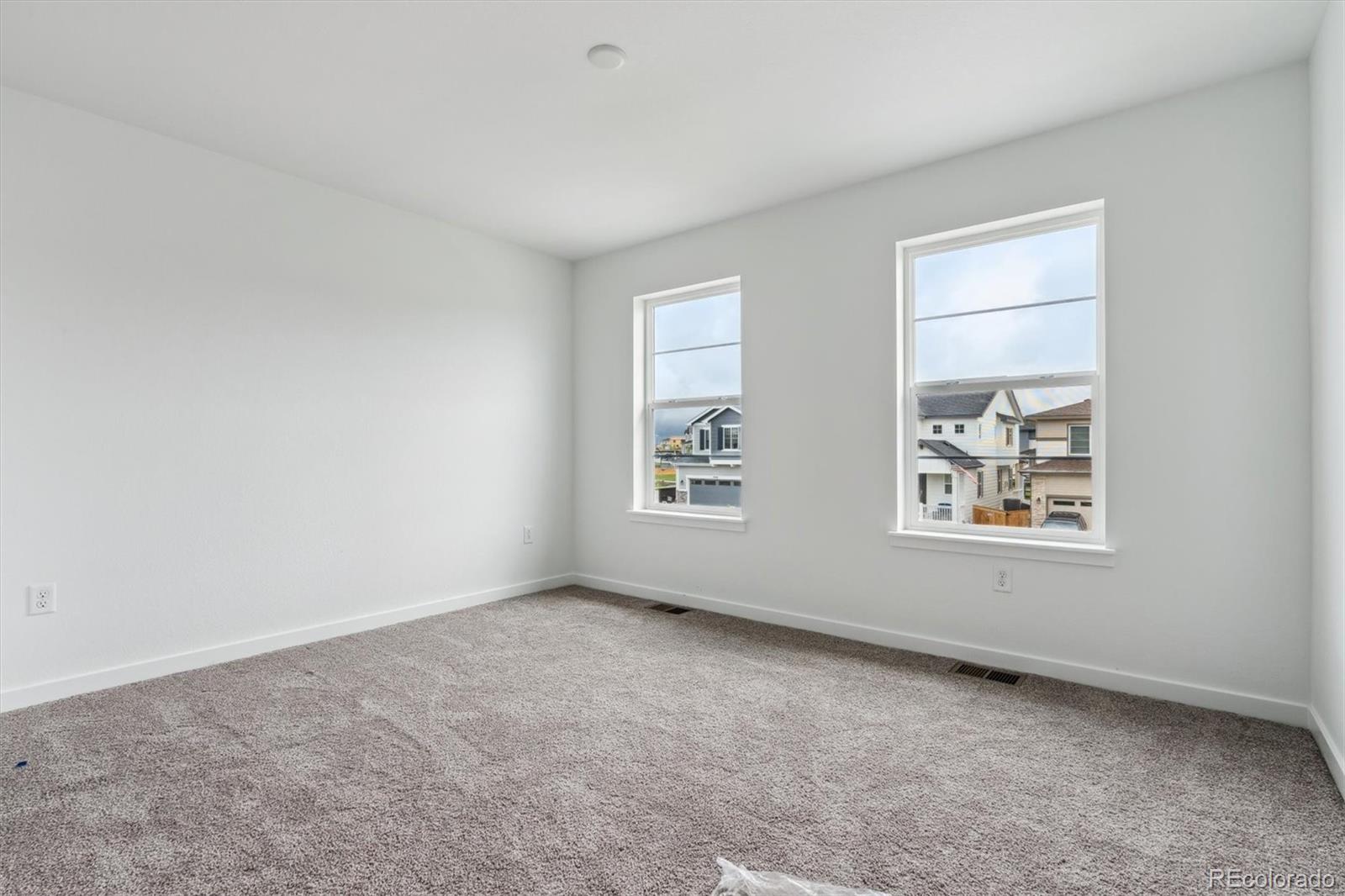 MLS Image #17 for 9237  truckee court,commerce city, Colorado