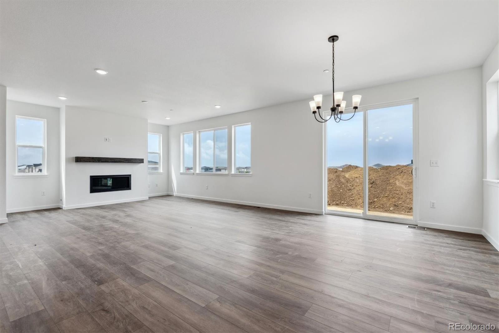 MLS Image #9 for 9237  truckee court,commerce city, Colorado
