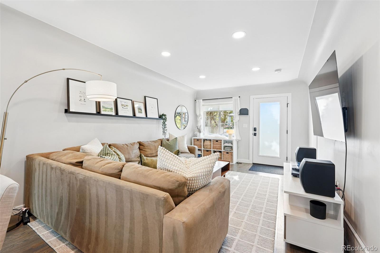 MLS Image #6 for 3938  kalamath street,denver, Colorado