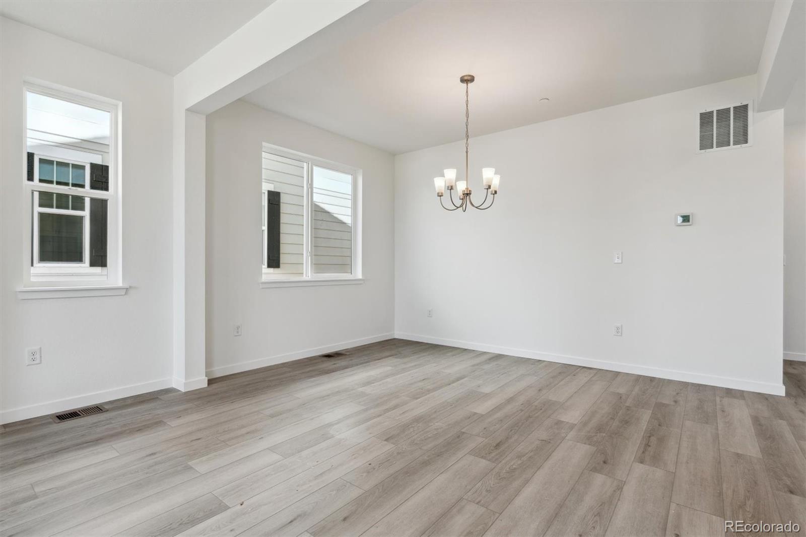 MLS Image #3 for 9247  truckee court,commerce city, Colorado