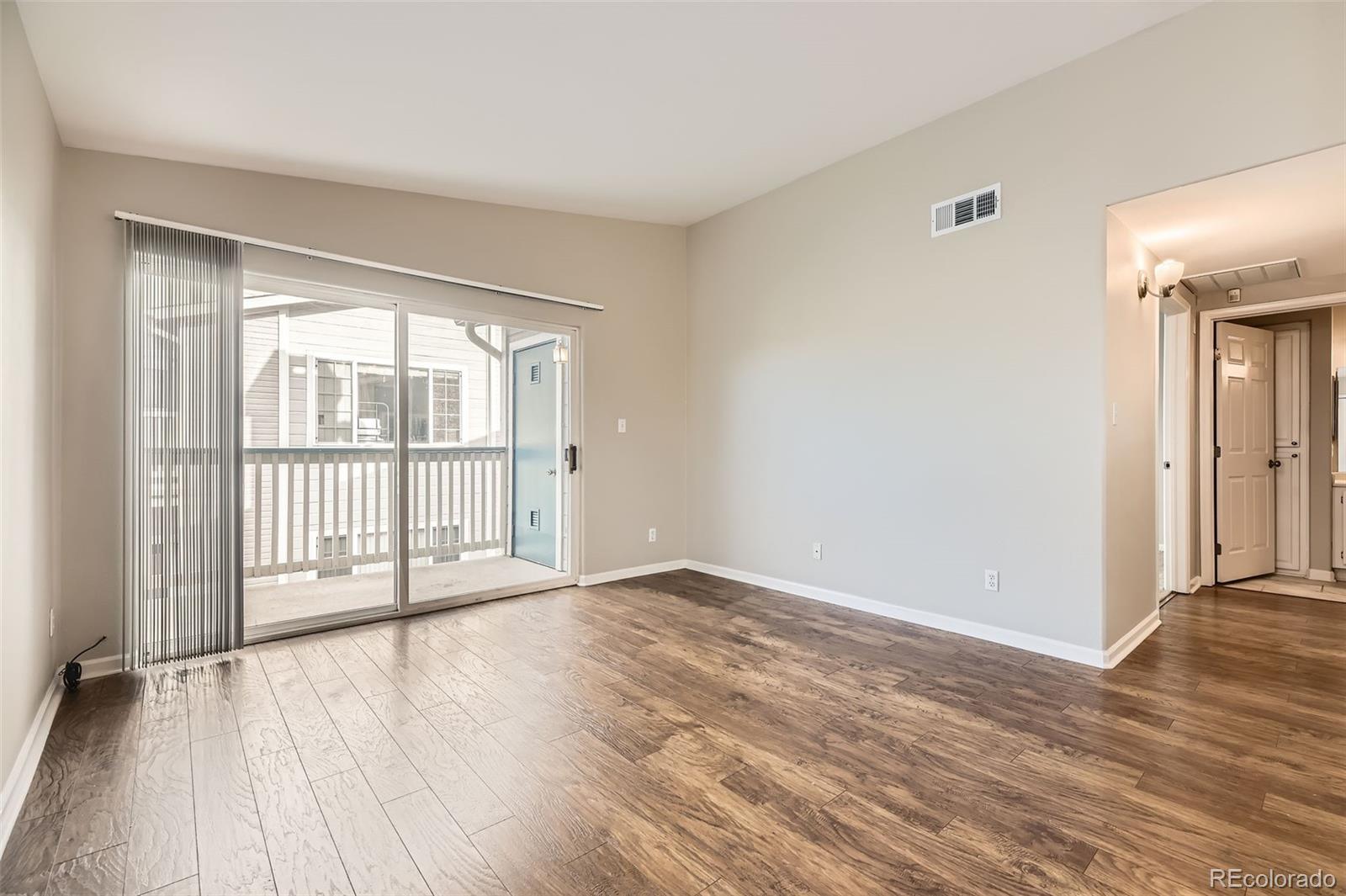 MLS Image #15 for 8358  pebble creek way,highlands ranch, Colorado