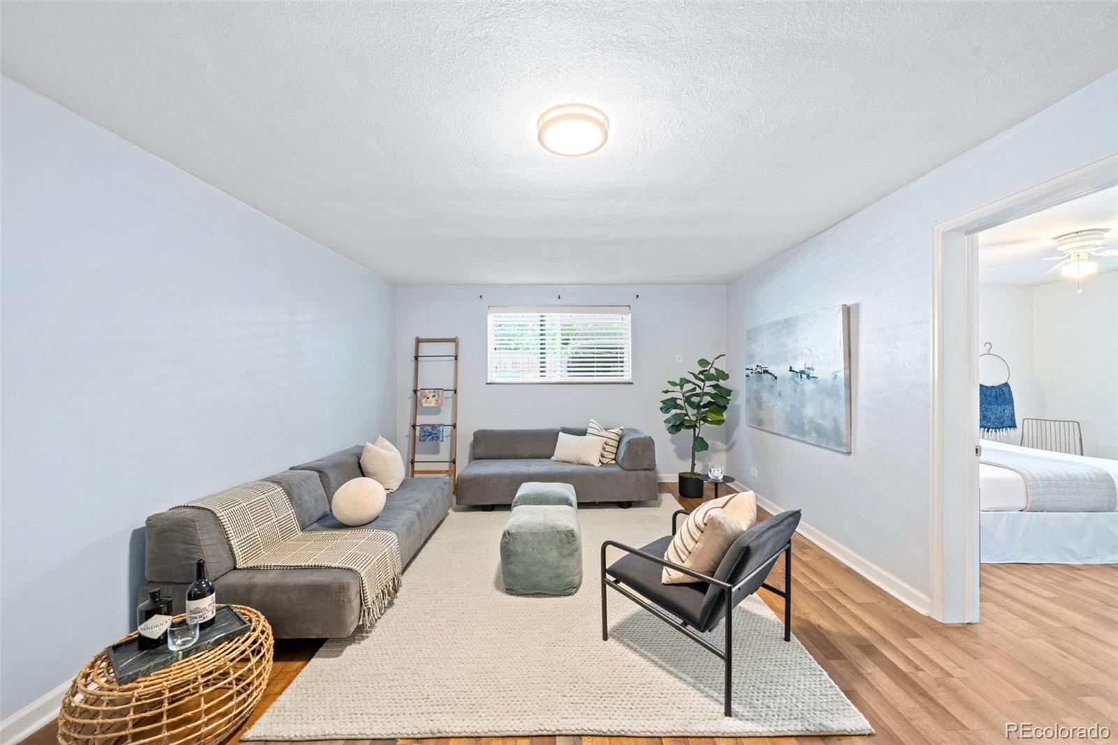 MLS Image #15 for 2047 s milwaukee street,denver, Colorado