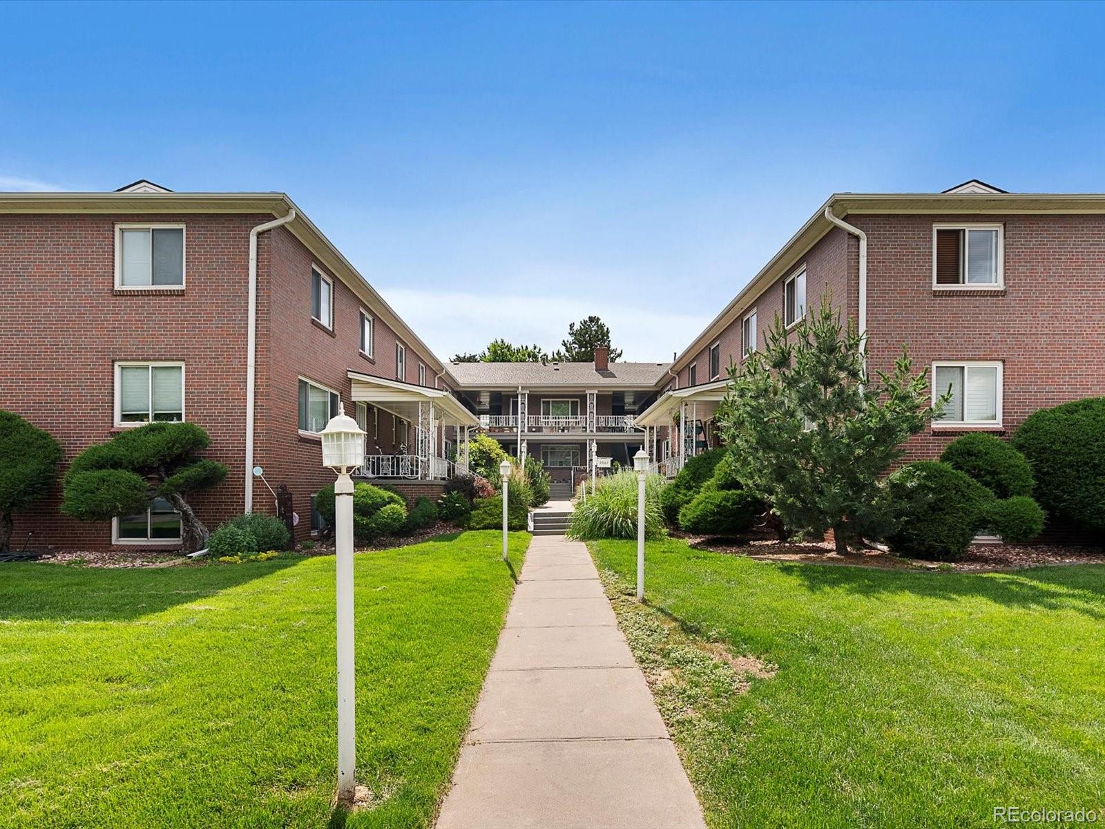 MLS Image #35 for 2047 s milwaukee street 4,denver, Colorado