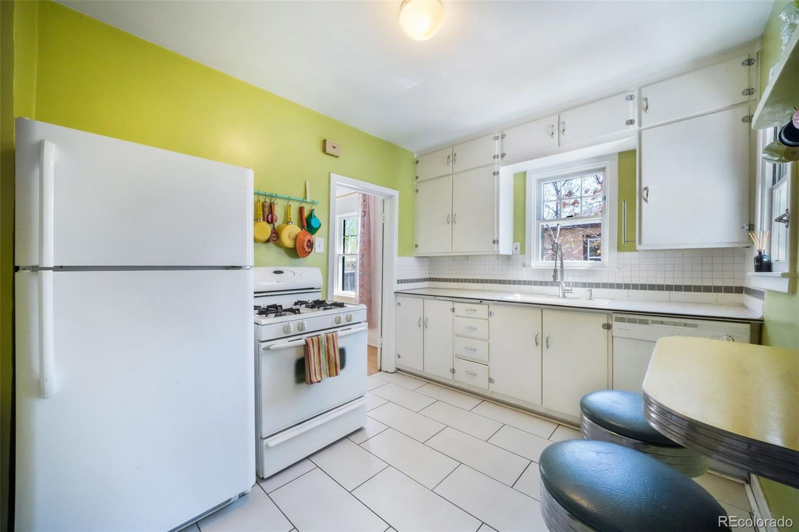 MLS Image #21 for 45 s grove street,denver, Colorado