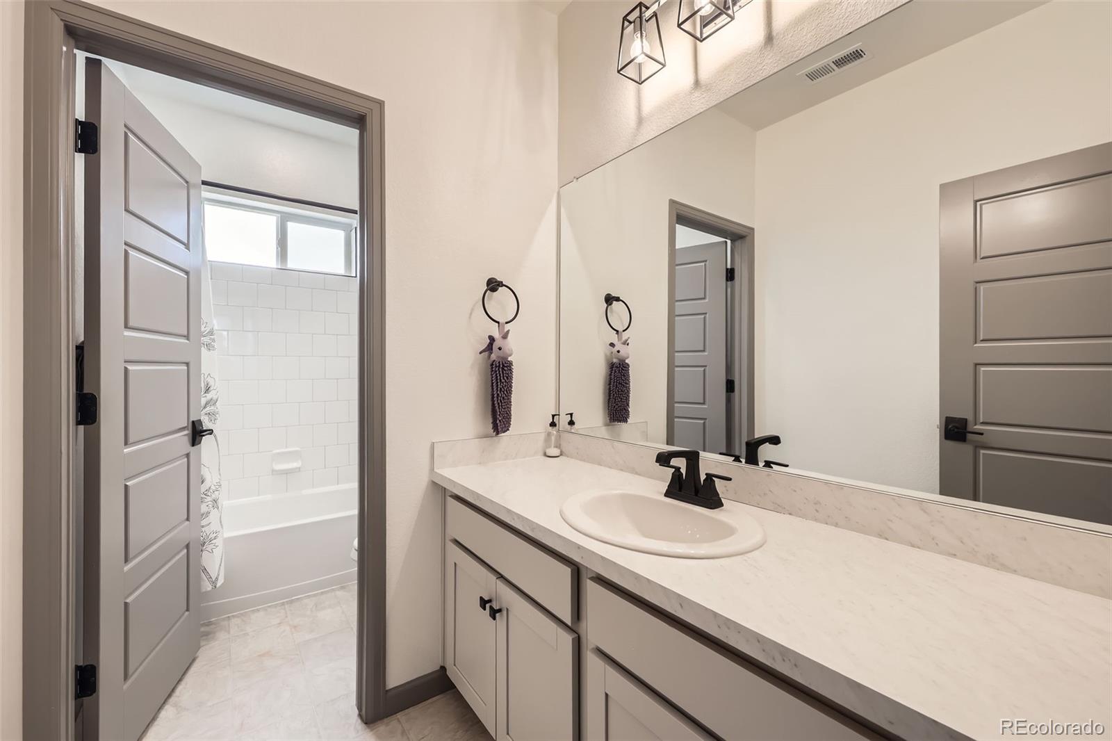 MLS Image #18 for 17896 e 107th place,commerce city, Colorado