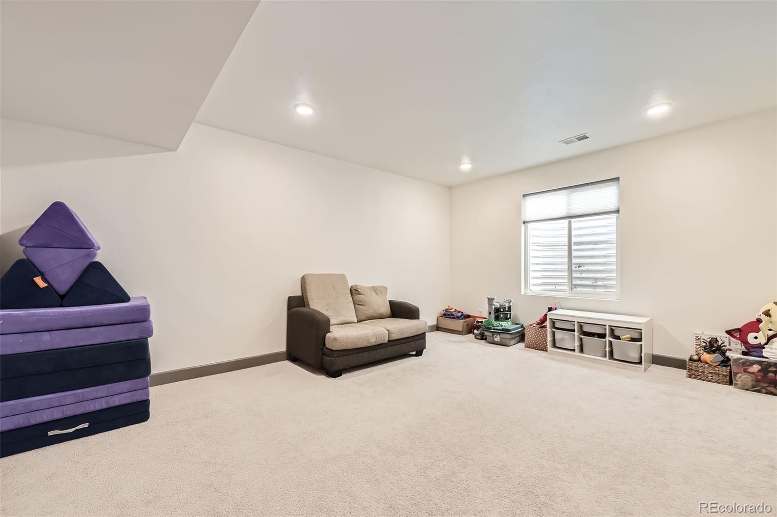 MLS Image #19 for 17896 e 107th place,commerce city, Colorado