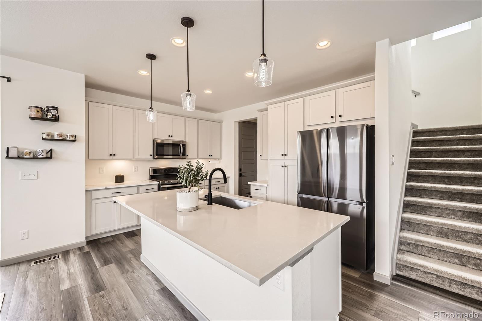 MLS Image #8 for 17896 e 107th place,commerce city, Colorado