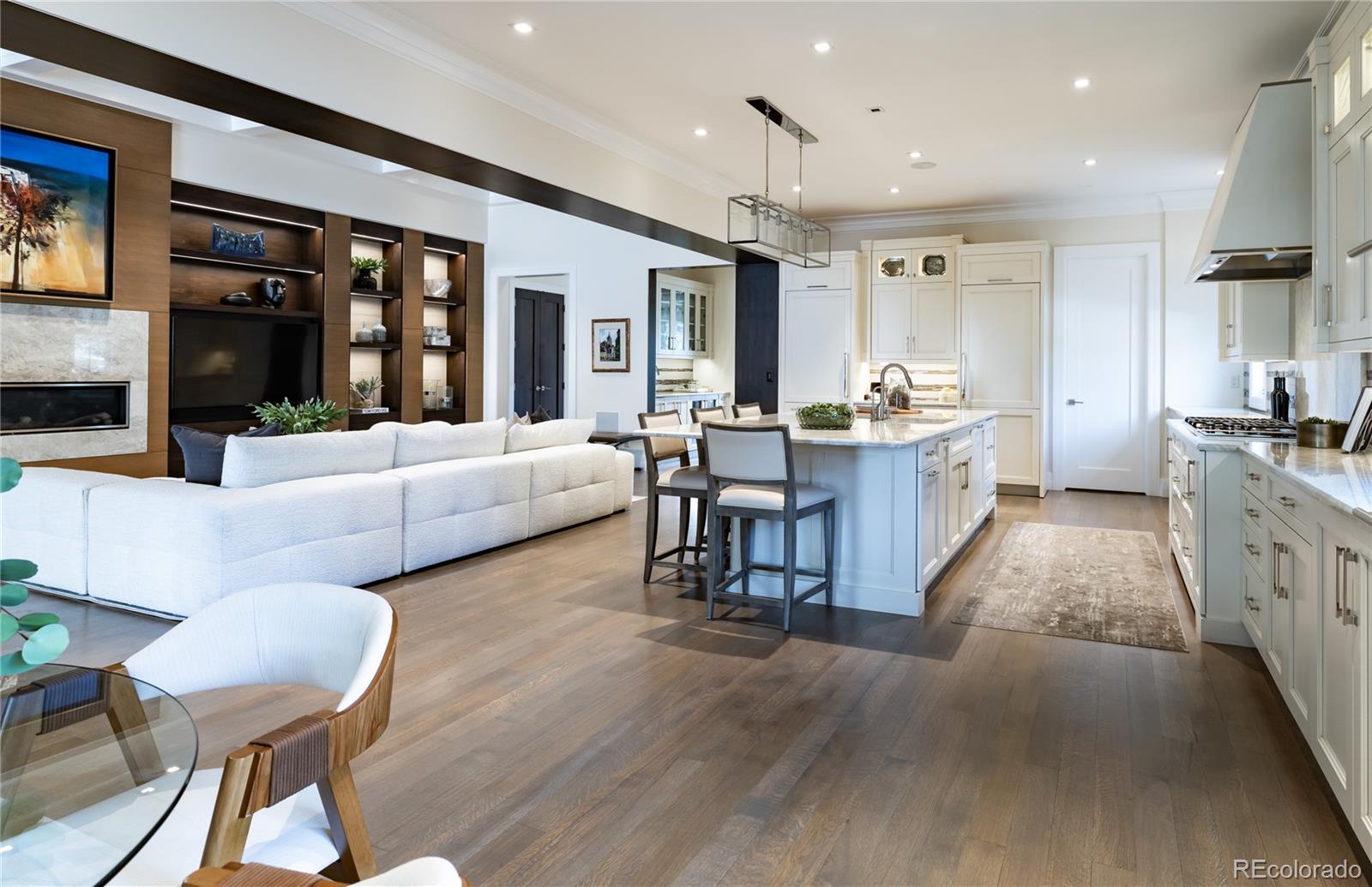 MLS Image #12 for 2260 s jackson street,denver, Colorado