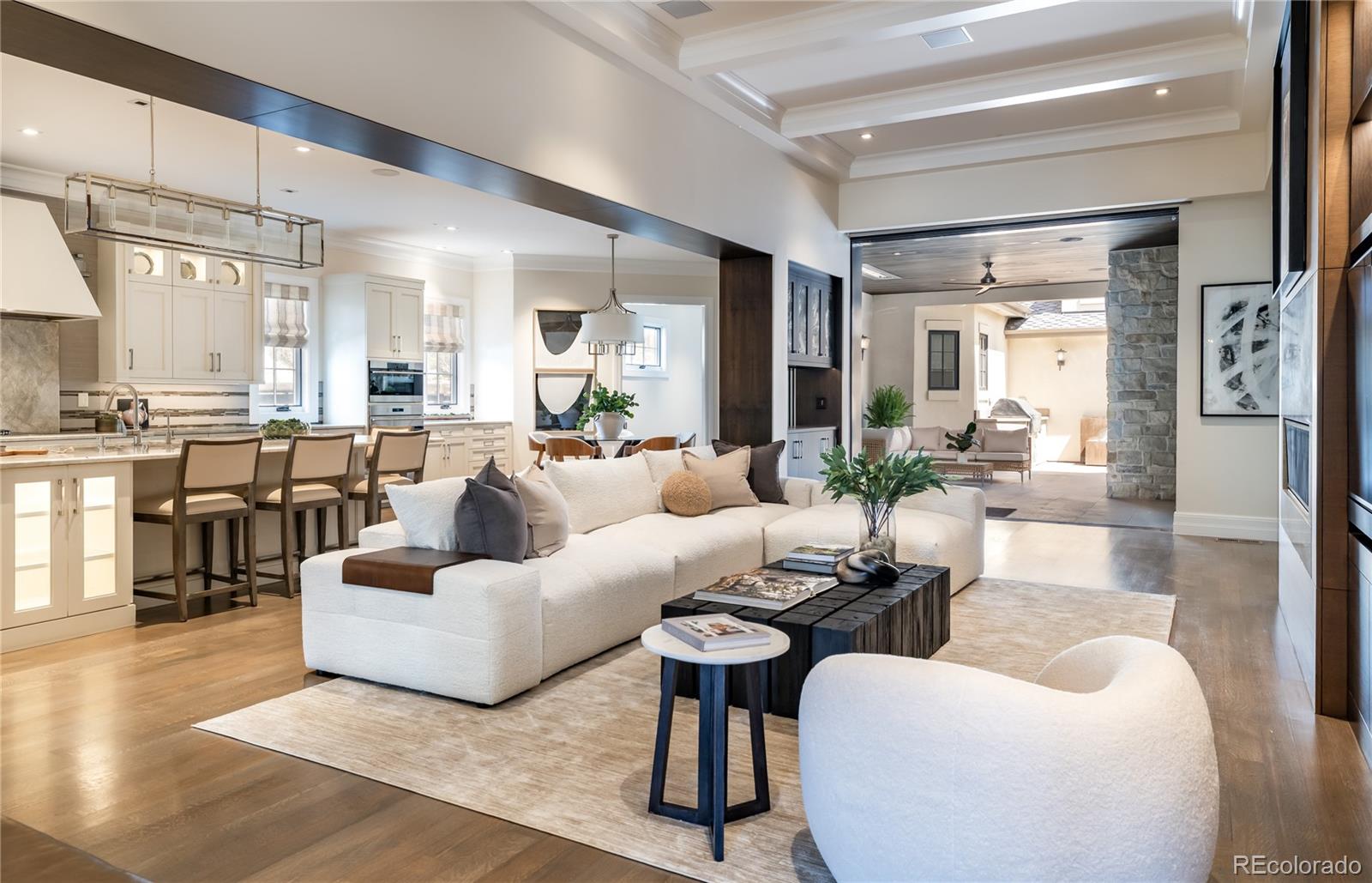 MLS Image #16 for 2260 s jackson street,denver, Colorado