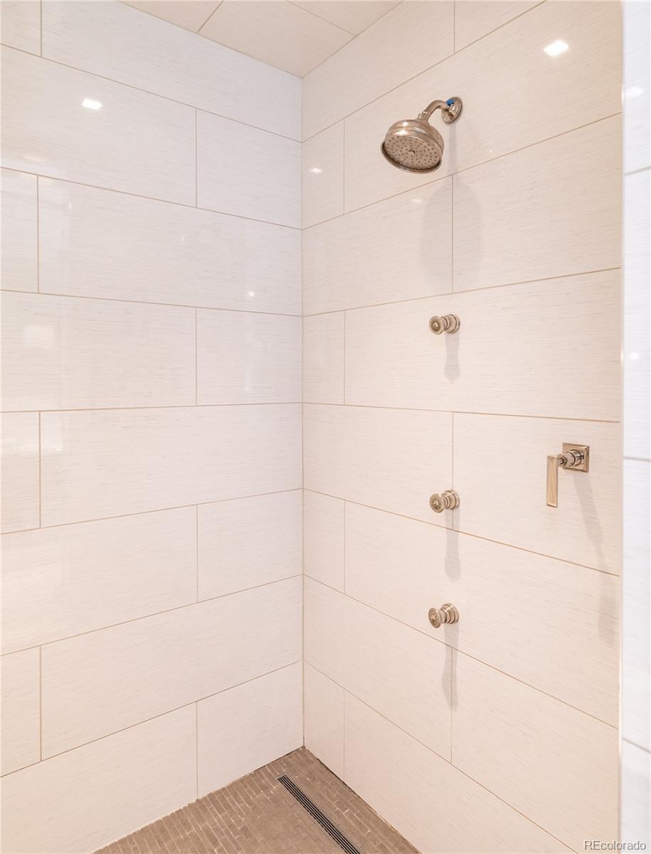 MLS Image #26 for 2260 s jackson street,denver, Colorado
