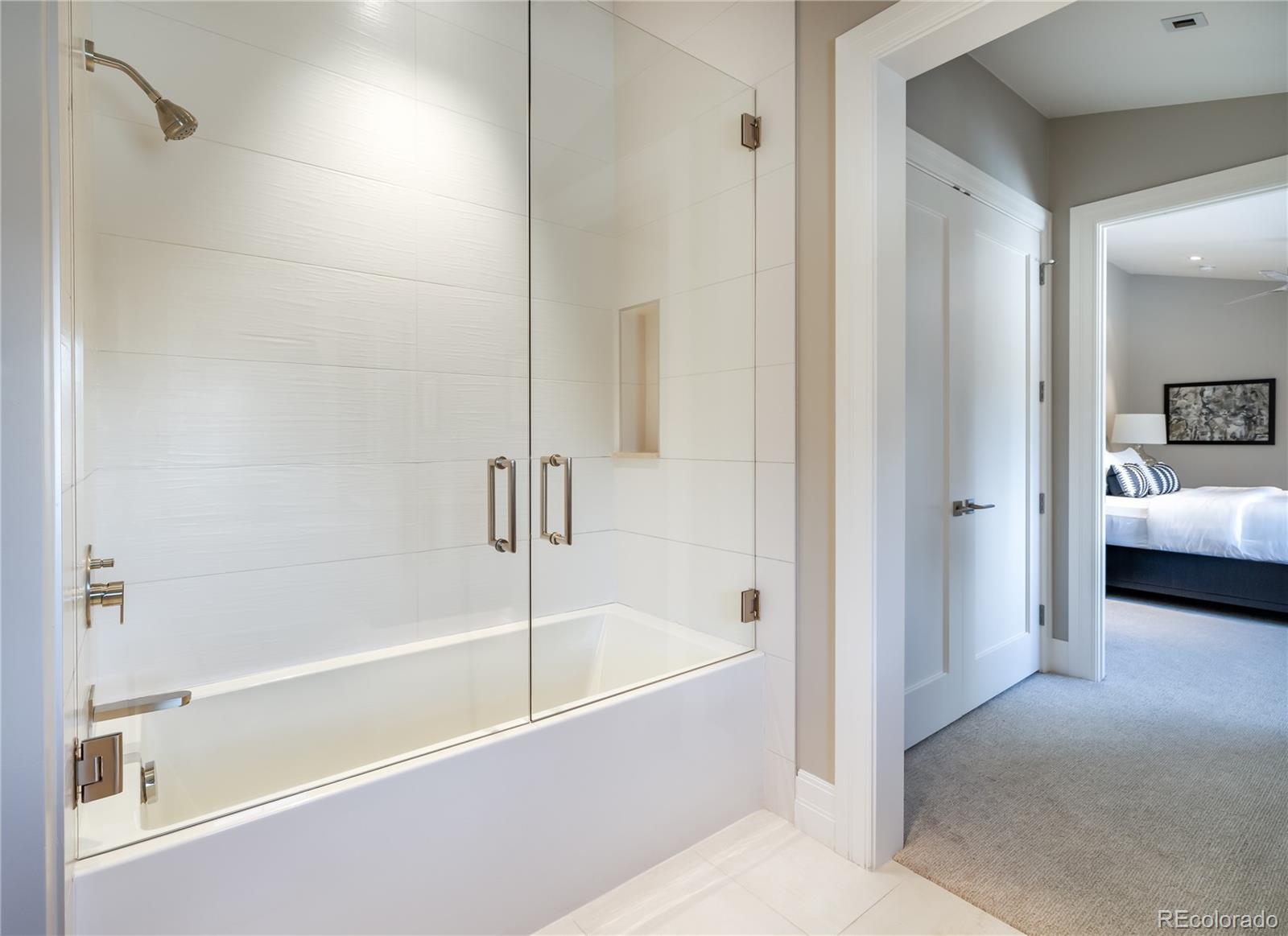 MLS Image #35 for 2260 s jackson street,denver, Colorado
