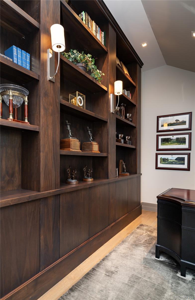 MLS Image #39 for 2260 s jackson street,denver, Colorado