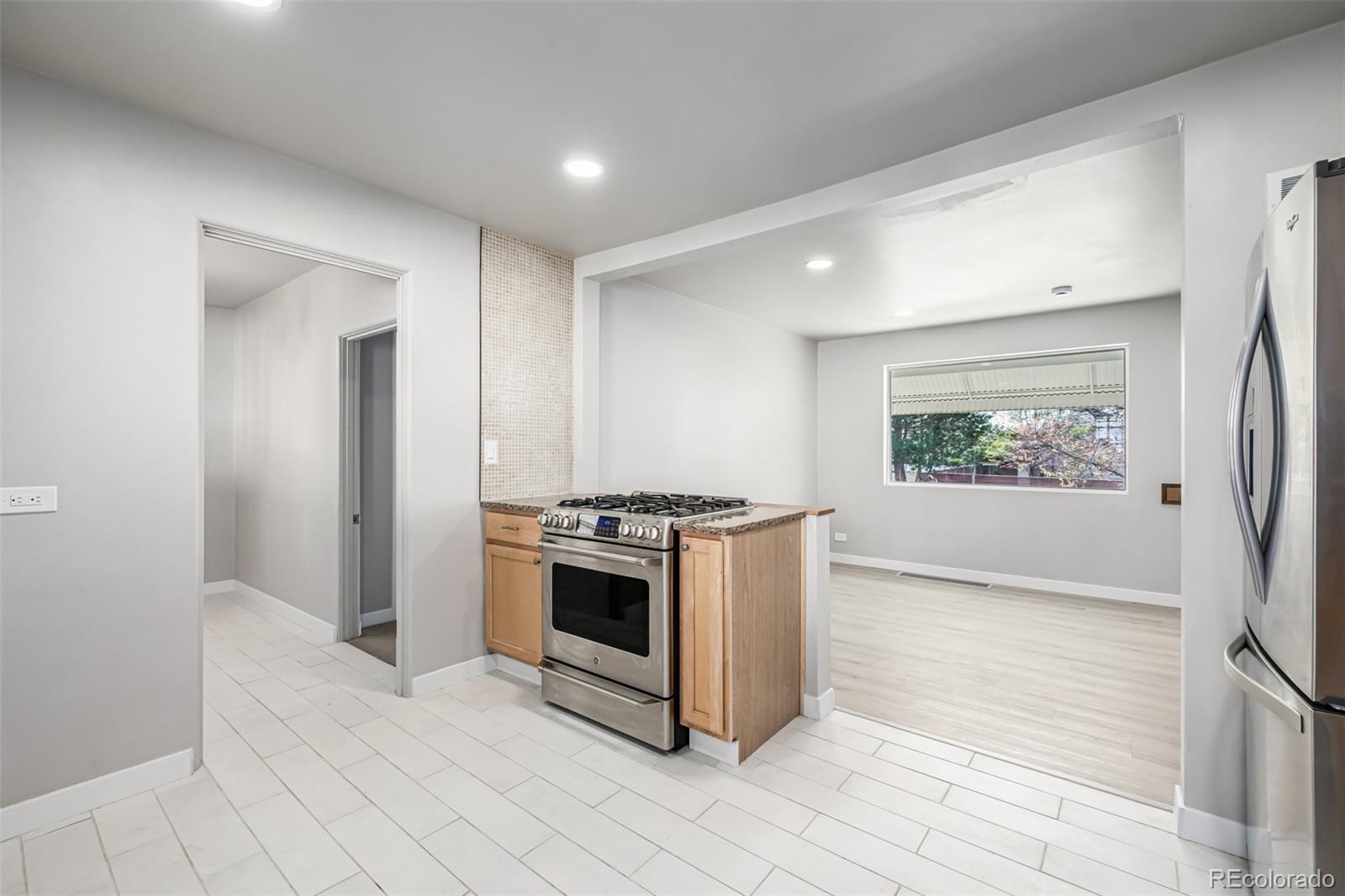 MLS Image #19 for 3430 n clayton street,denver, Colorado