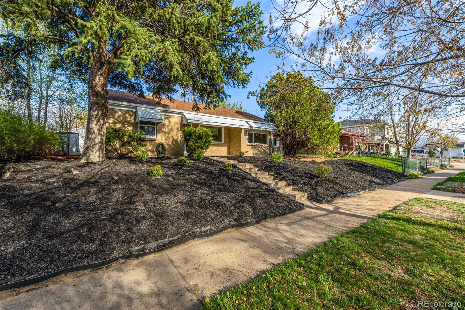 MLS Image #4 for 3430 n clayton street,denver, Colorado