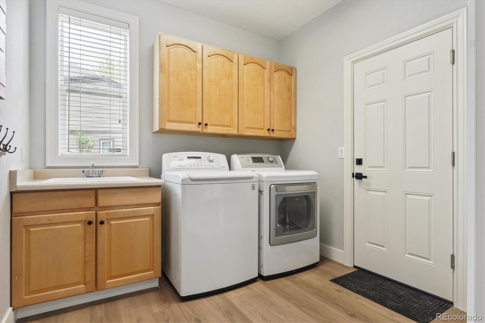 MLS Image #18 for 10029  winterthur court,highlands ranch, Colorado
