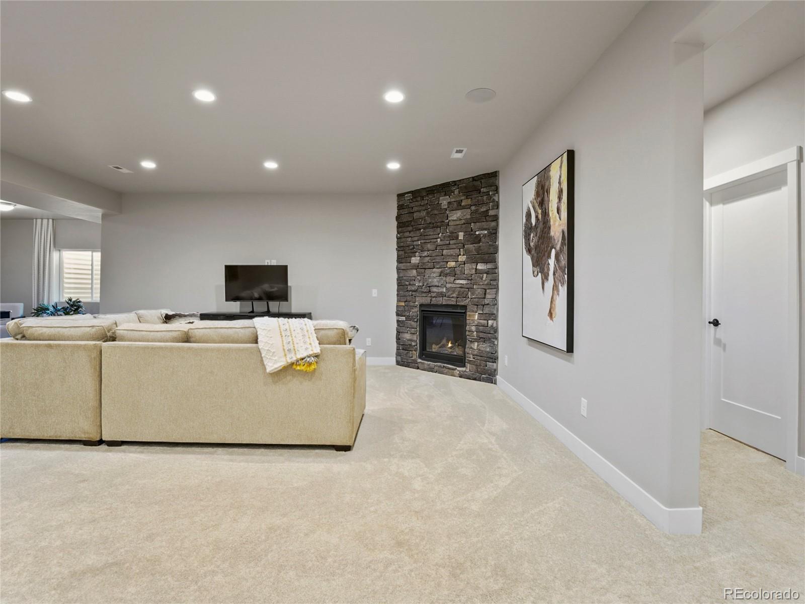 MLS Image #27 for 4585  mesa top drive,monument, Colorado