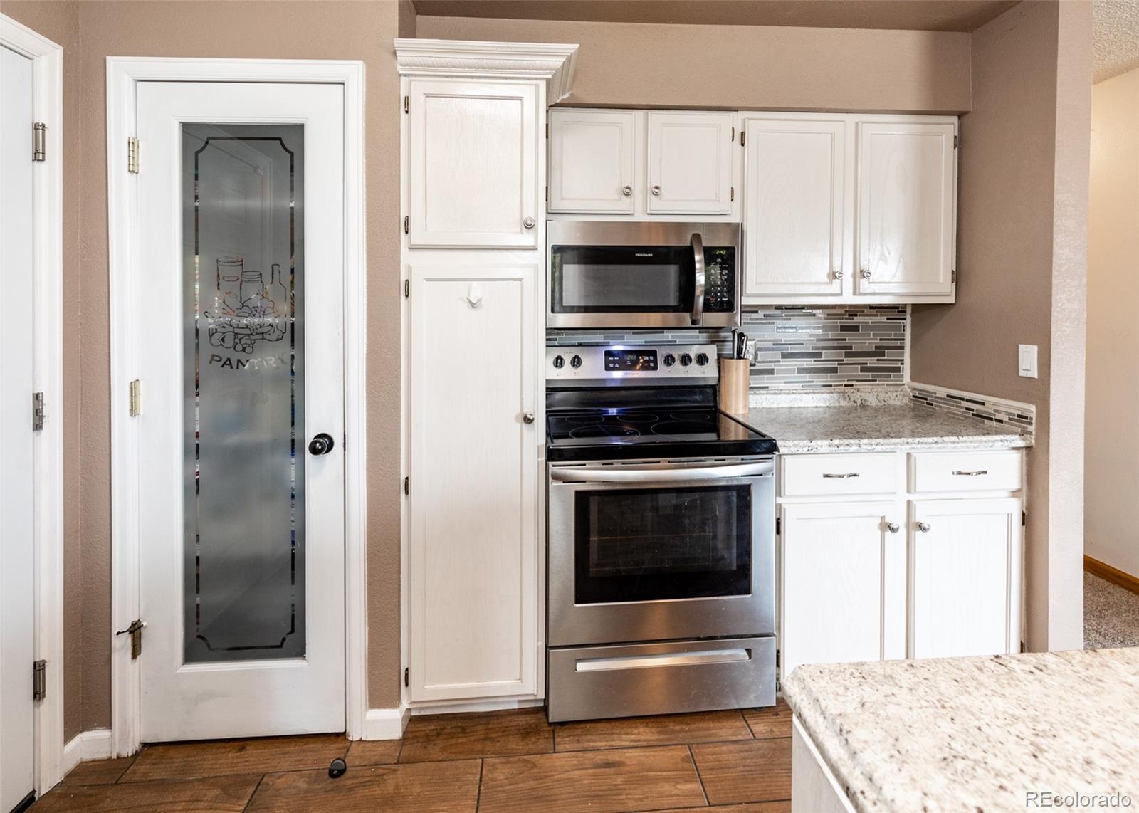 MLS Image #13 for 2013  ambleside drive,colorado springs, Colorado