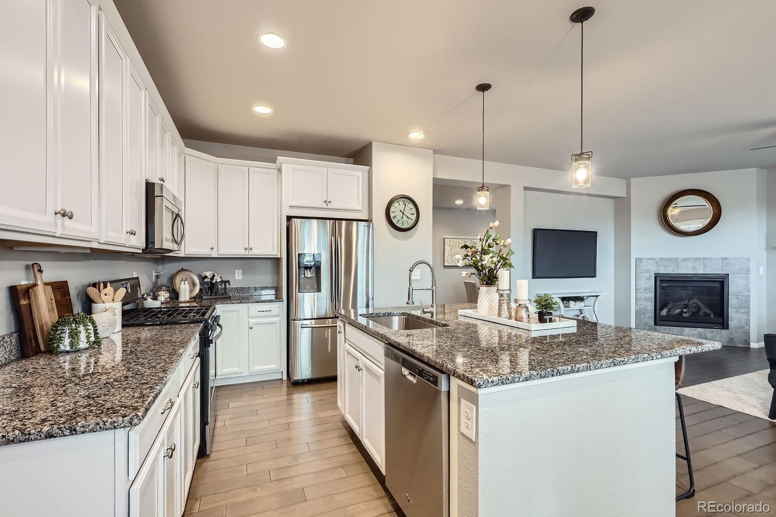 MLS Image #8 for 8695  torrey street,arvada, Colorado