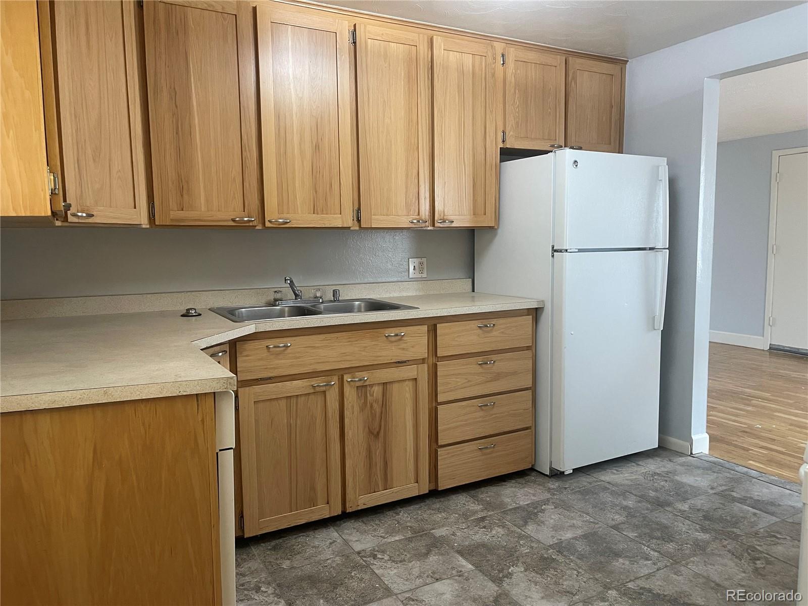 MLS Image #8 for 1971 s dahlia street,denver, Colorado