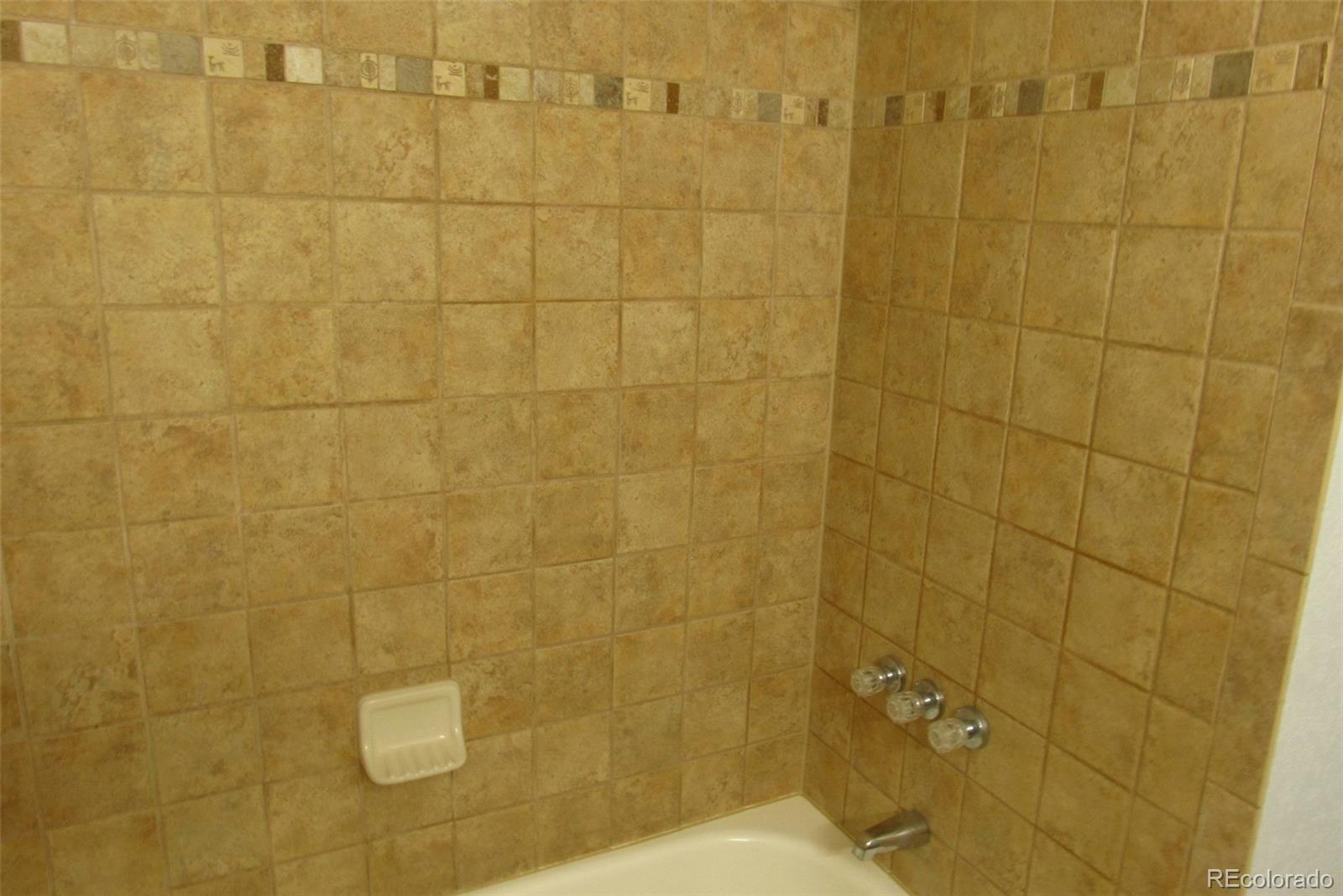 MLS Image #10 for 19025 e bethany place,aurora, Colorado