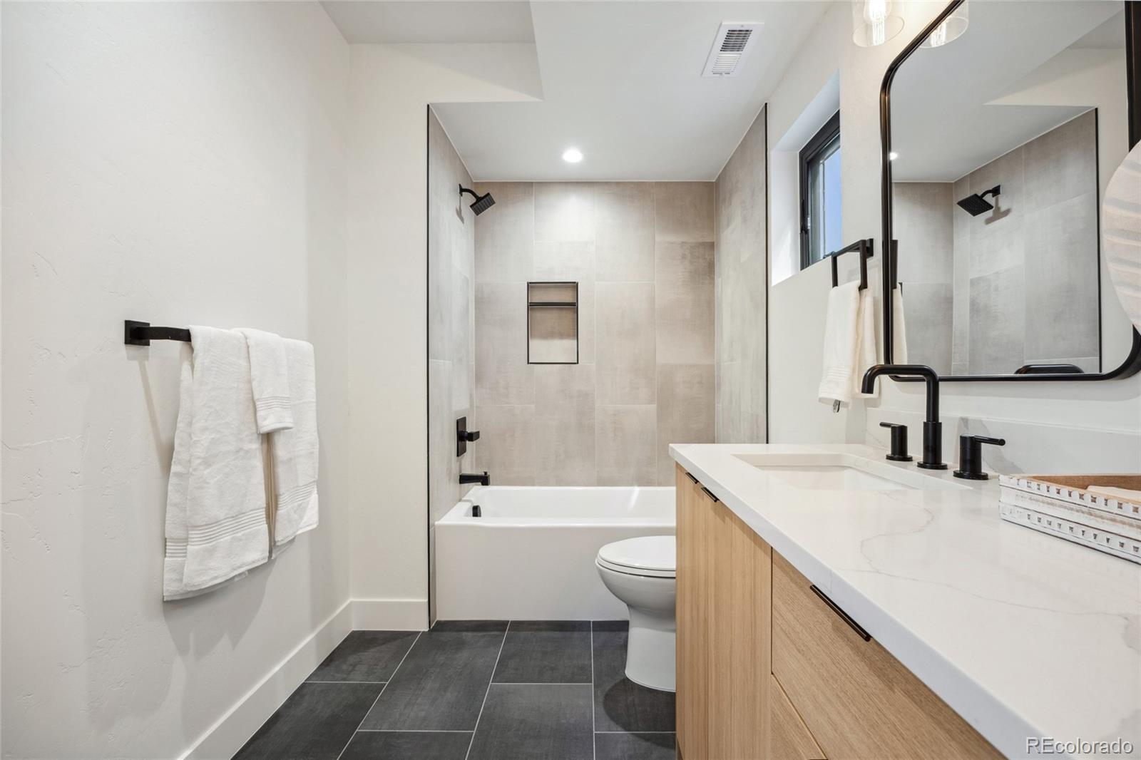 MLS Image #11 for 1745  lowell boulevard,denver, Colorado