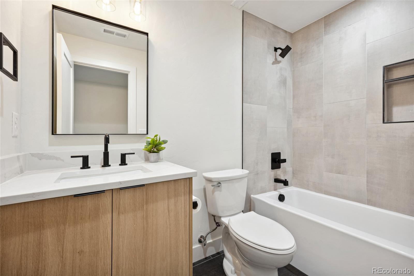 MLS Image #20 for 1745  lowell boulevard,denver, Colorado
