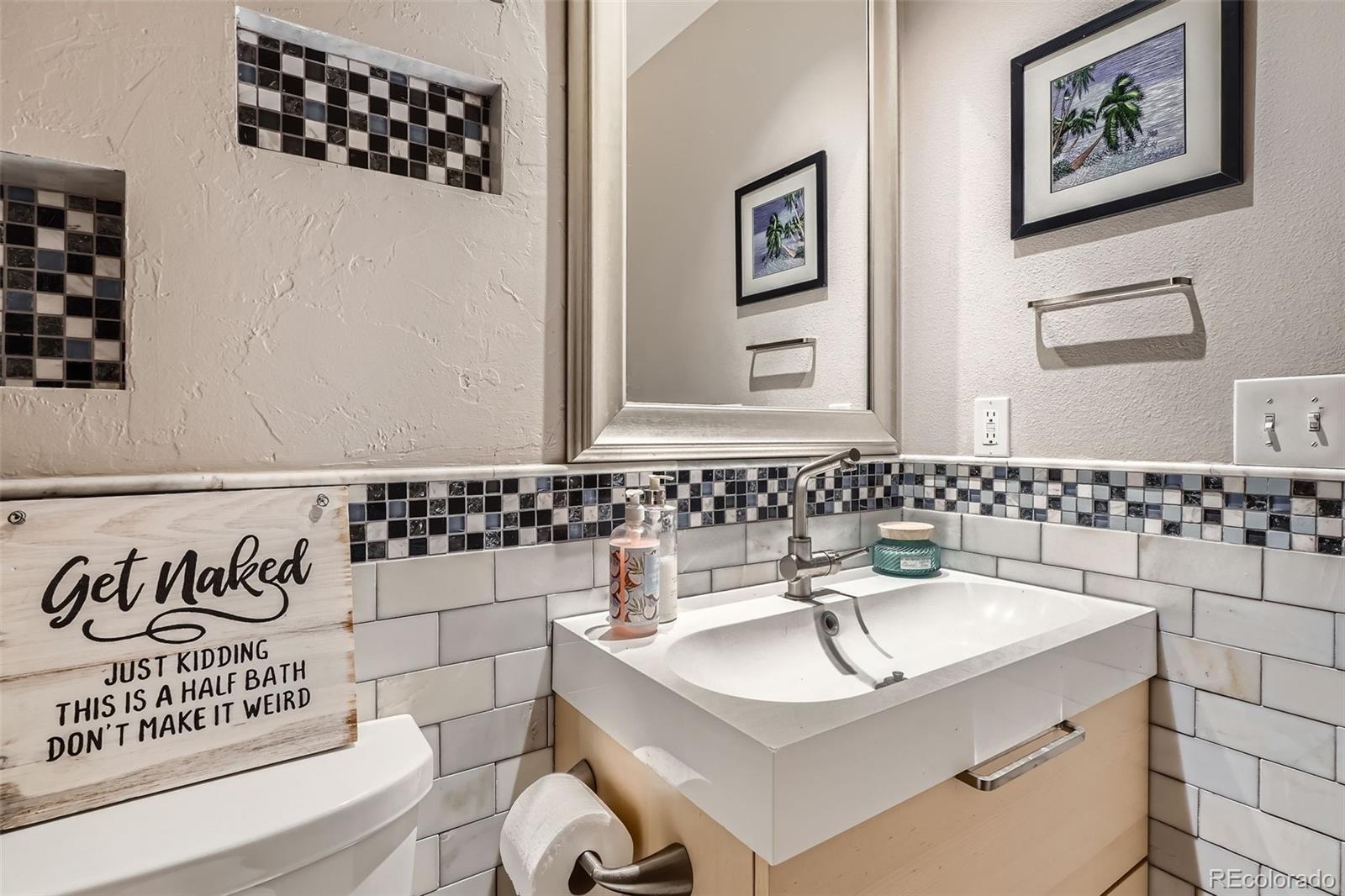 MLS Image #13 for 9962  stratford lane,highlands ranch, Colorado