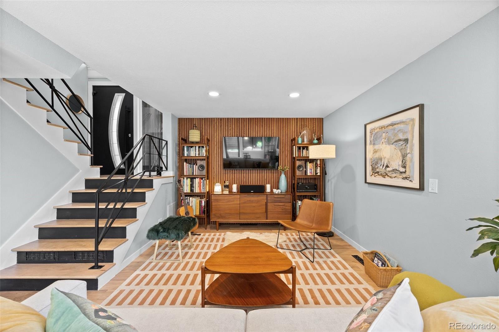 MLS Image #6 for 1485 s jasmine way,denver, Colorado