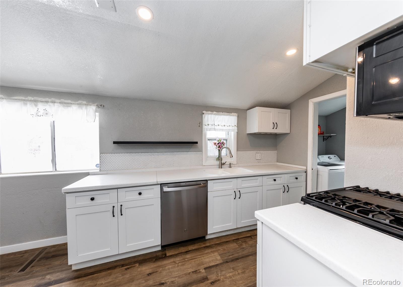MLS Image #15 for 1726 e evans avenue,pueblo, Colorado