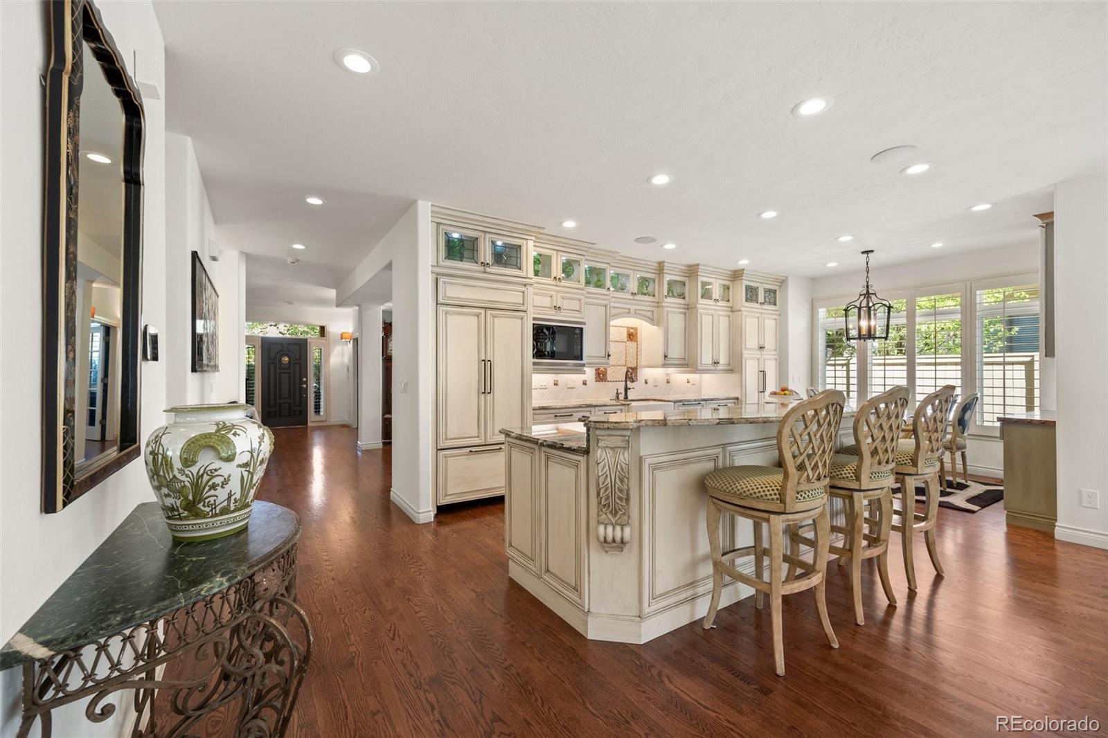 MLS Image #13 for 344  saint paul street,denver, Colorado