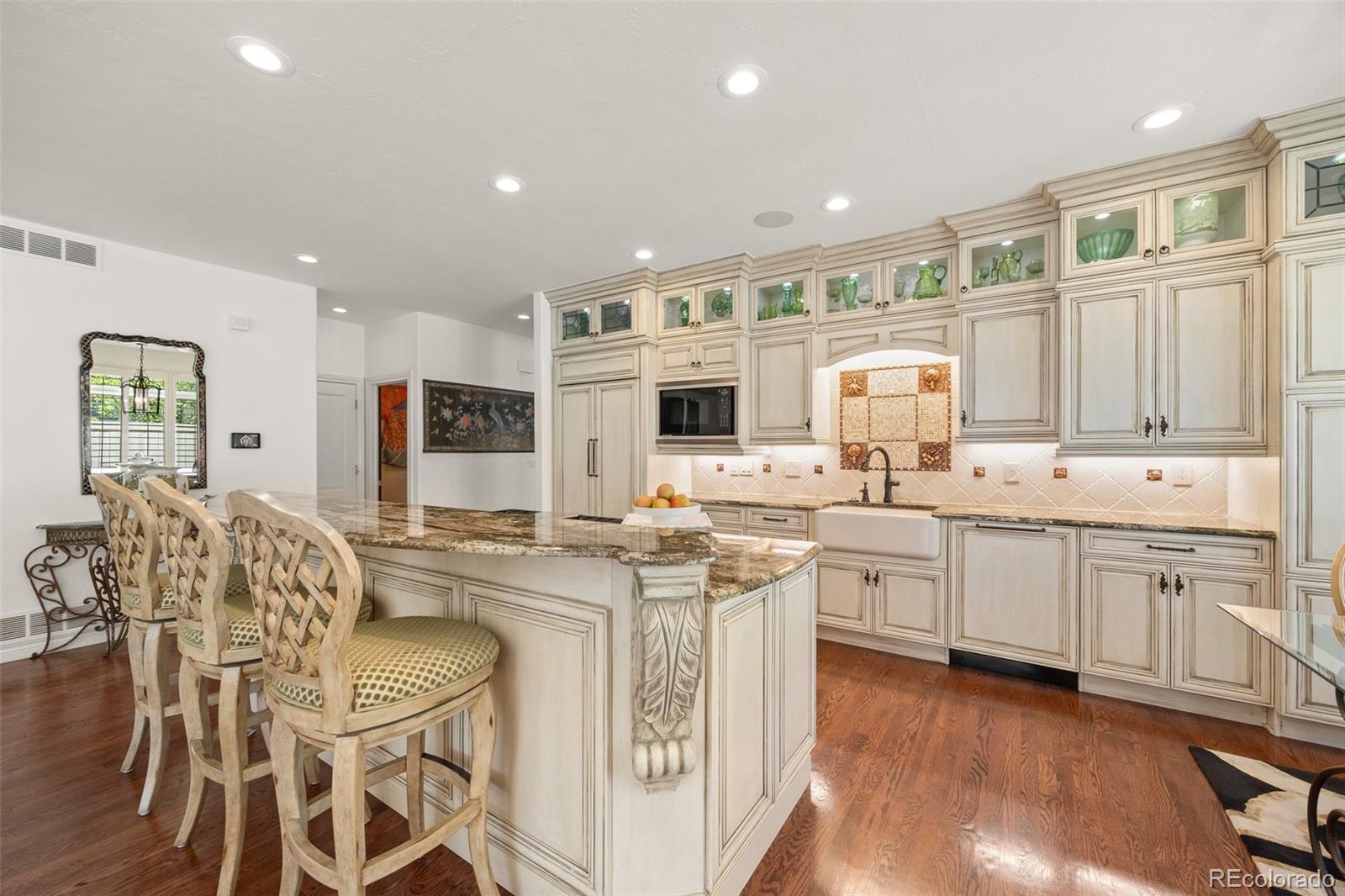 MLS Image #14 for 344  saint paul street,denver, Colorado