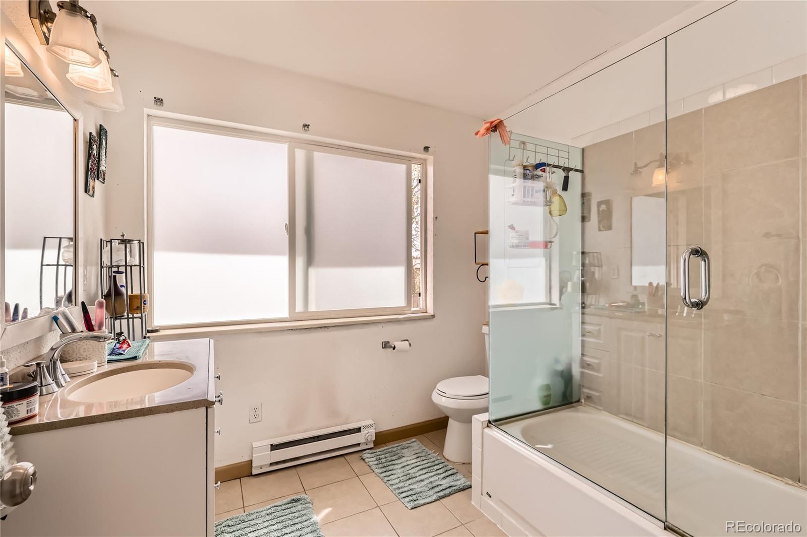 MLS Image #16 for 655 s perry street,denver, Colorado