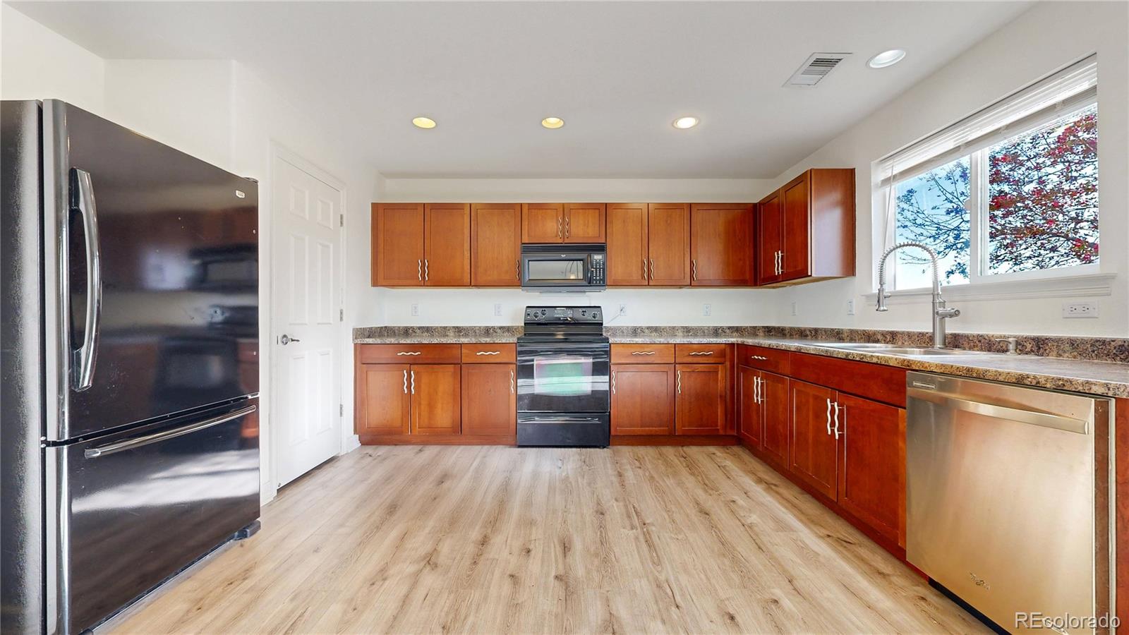 MLS Image #11 for 13684  lilac street,thornton, Colorado