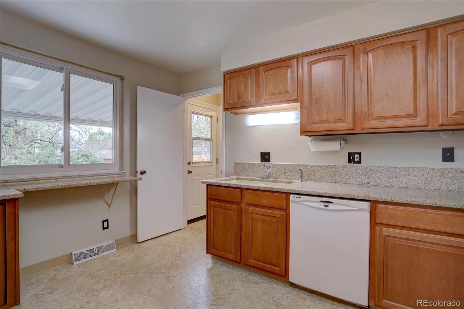 MLS Image #9 for 4391 w tufts avenue,denver, Colorado