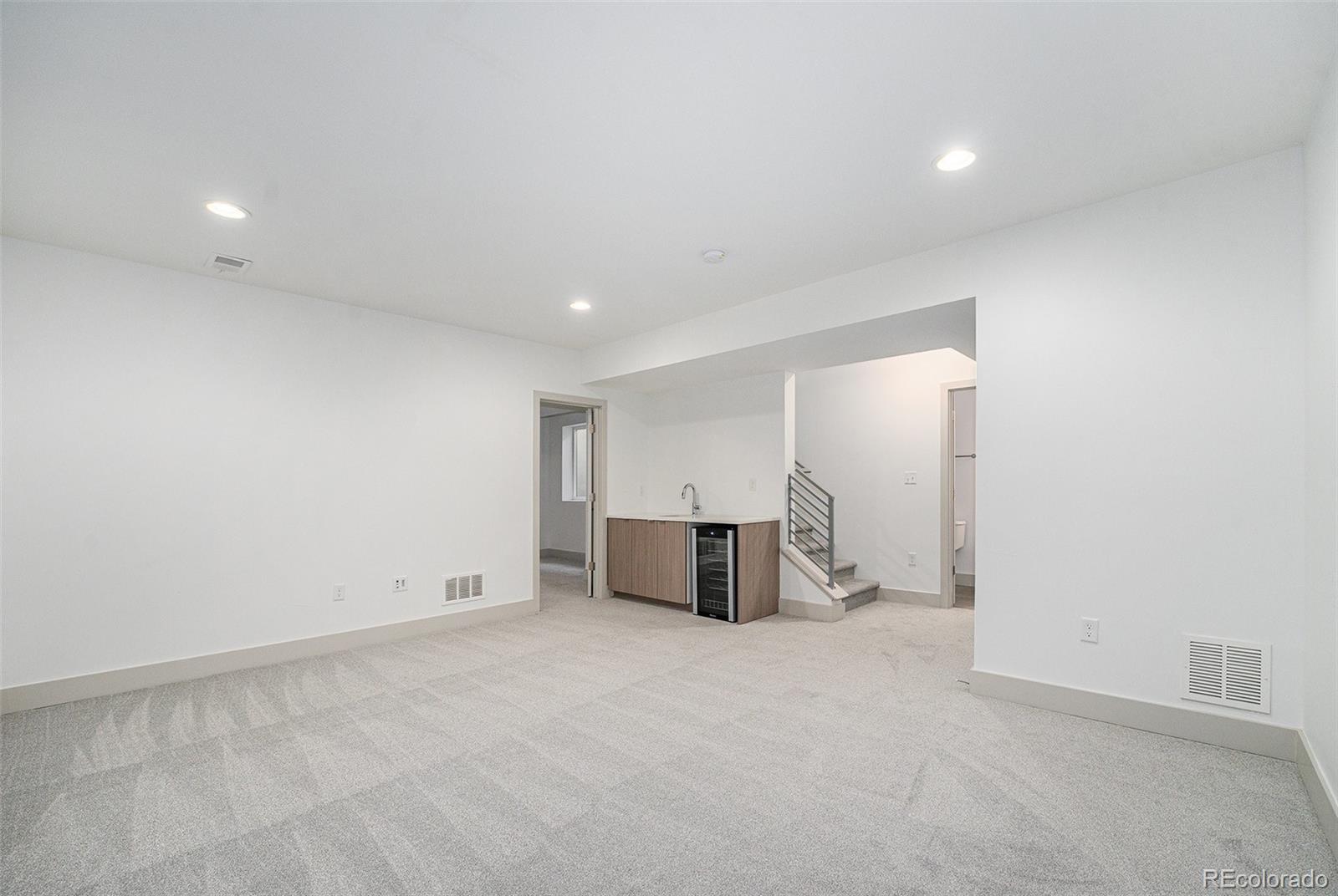 MLS Image #16 for 822  fairfax street,denver, Colorado