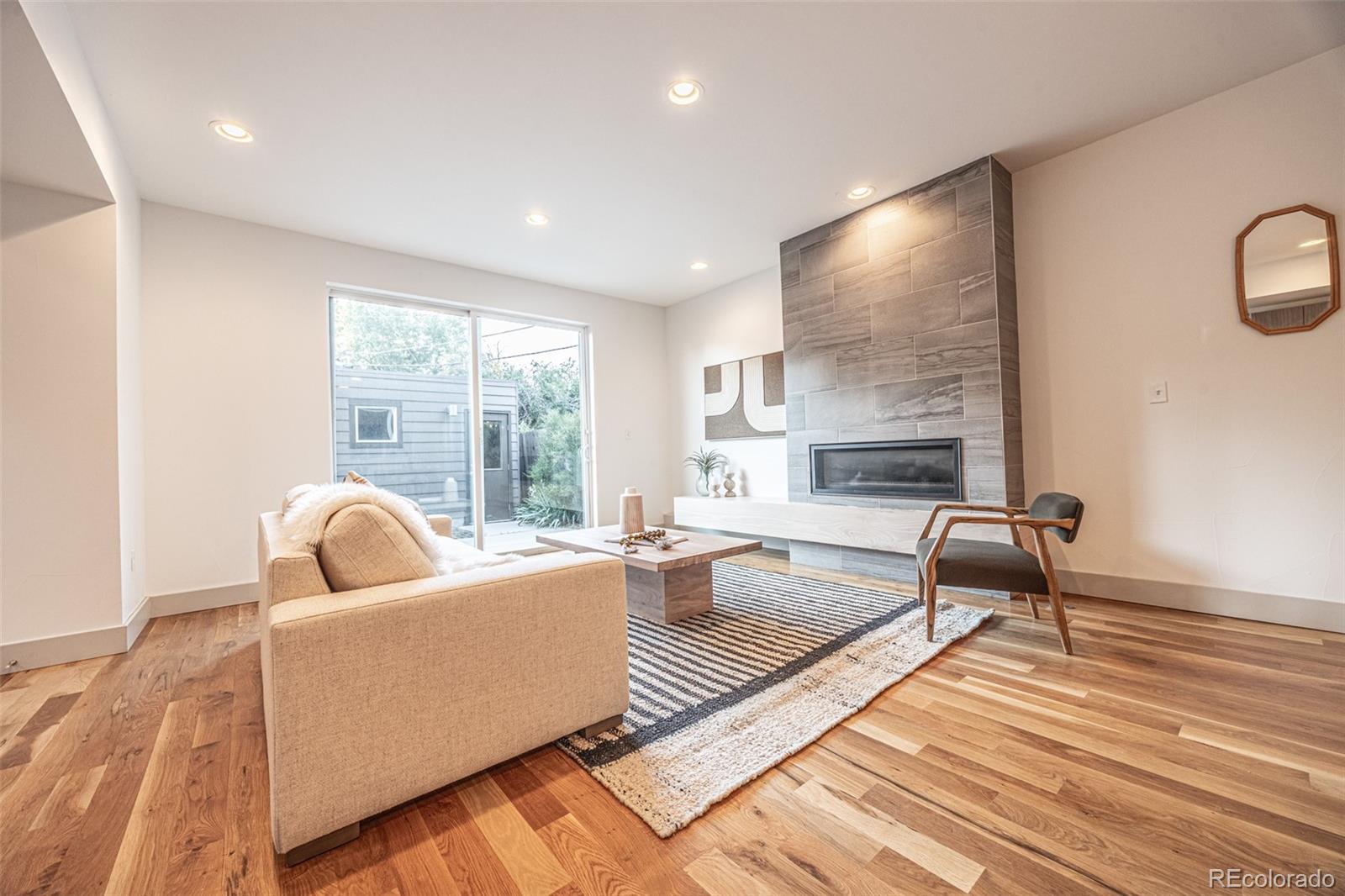 MLS Image #4 for 822  fairfax street,denver, Colorado