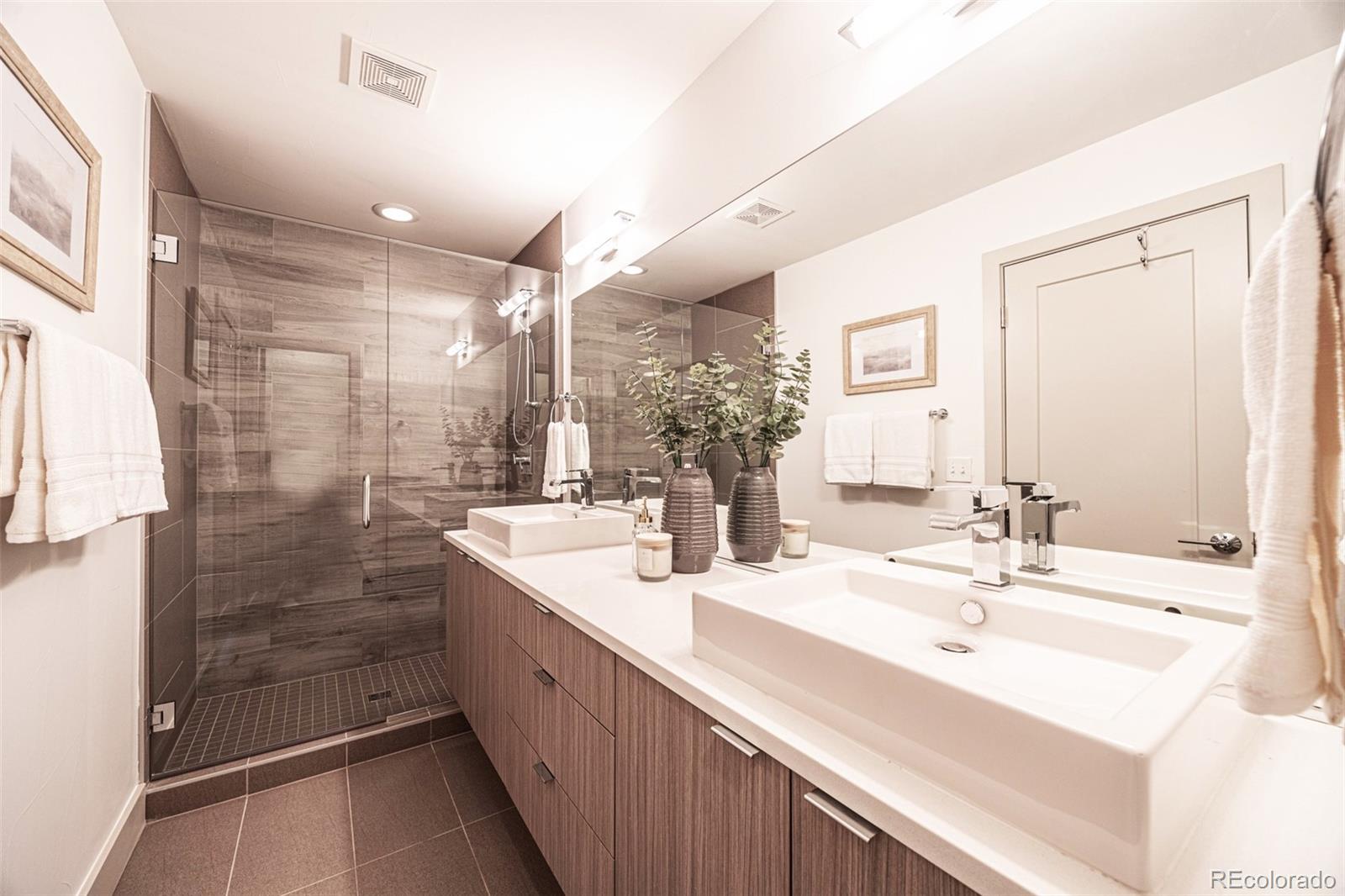 MLS Image #9 for 822  fairfax street,denver, Colorado