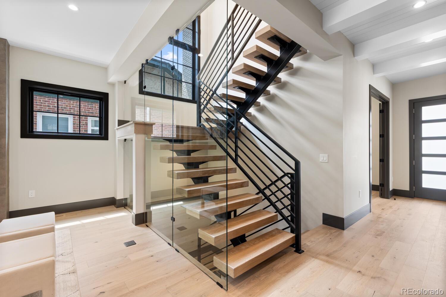 MLS Image #10 for 1100 s elizabeth street,denver, Colorado