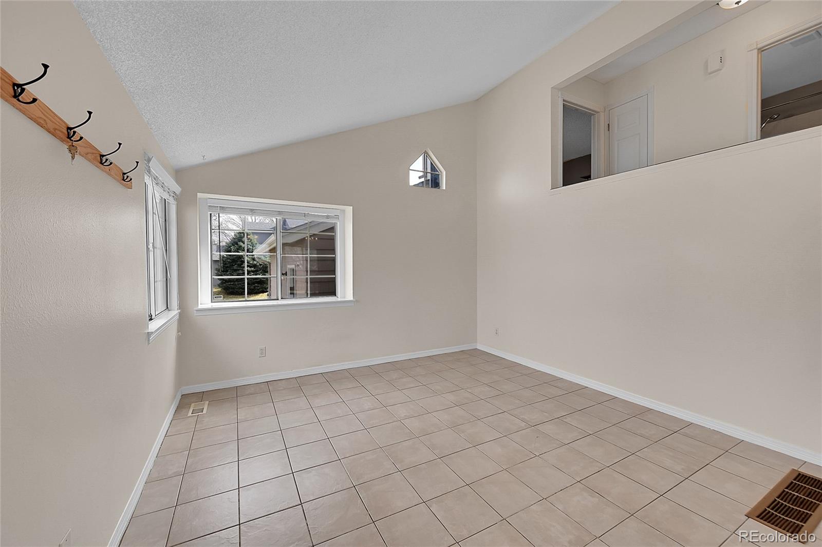 MLS Image #4 for 598  arden circle,highlands ranch, Colorado