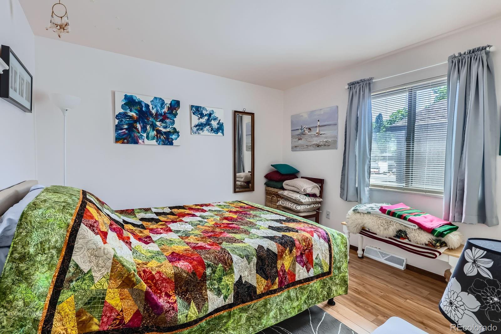 MLS Image #6 for 6330 e wesley avenue,denver, Colorado