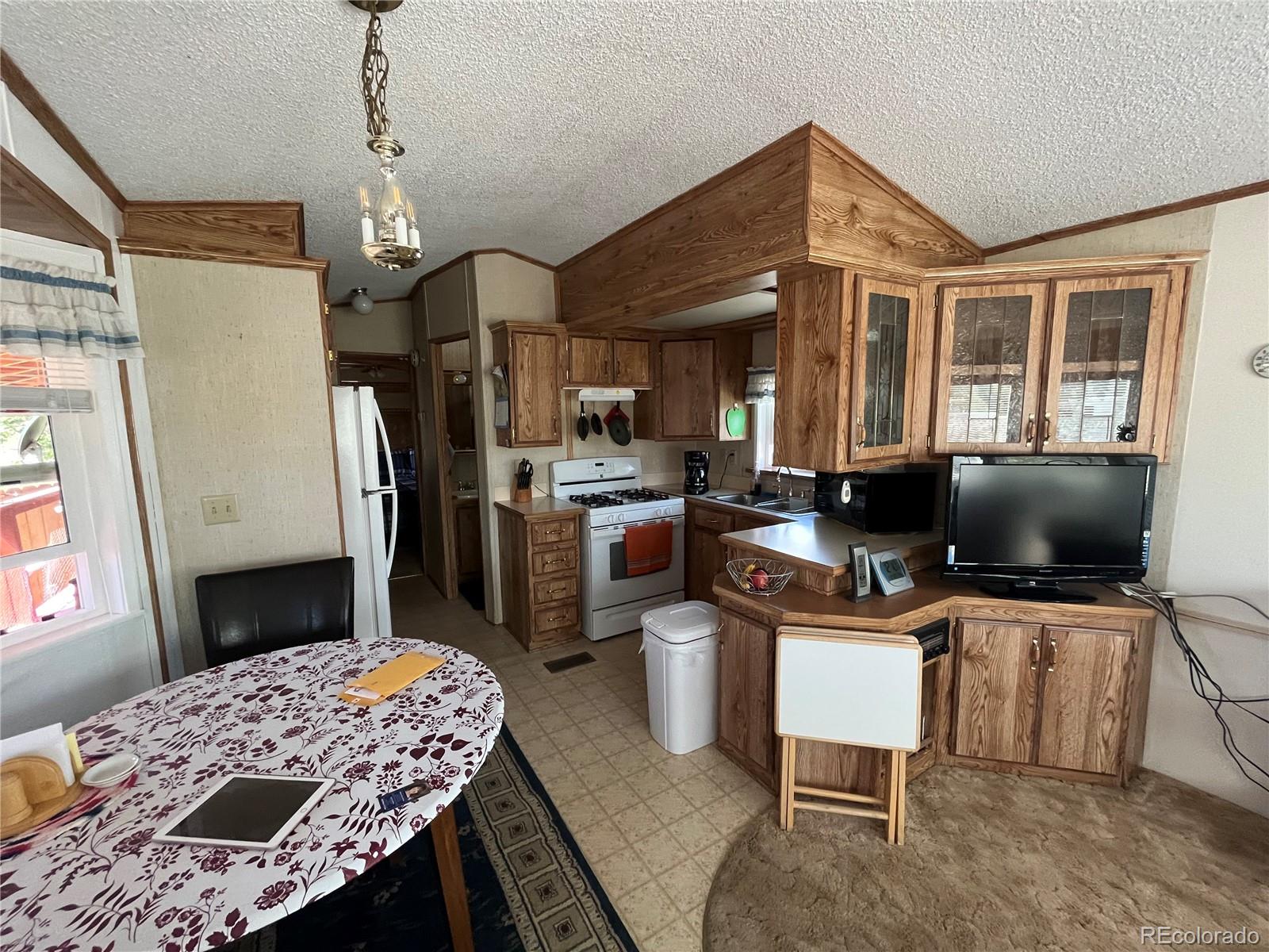 MLS Image #10 for 10795  county road 197 a ,nathrop, Colorado