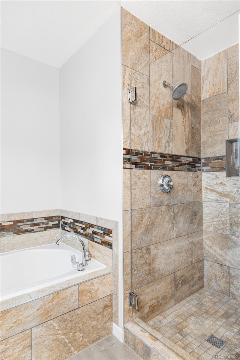 MLS Image #17 for 9124 e 29th place,denver, Colorado