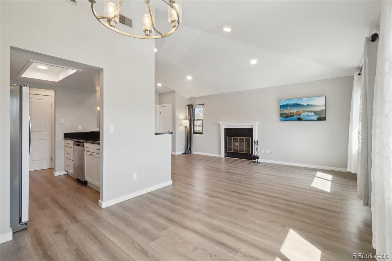 MLS Image #13 for 540 s forest street,denver, Colorado