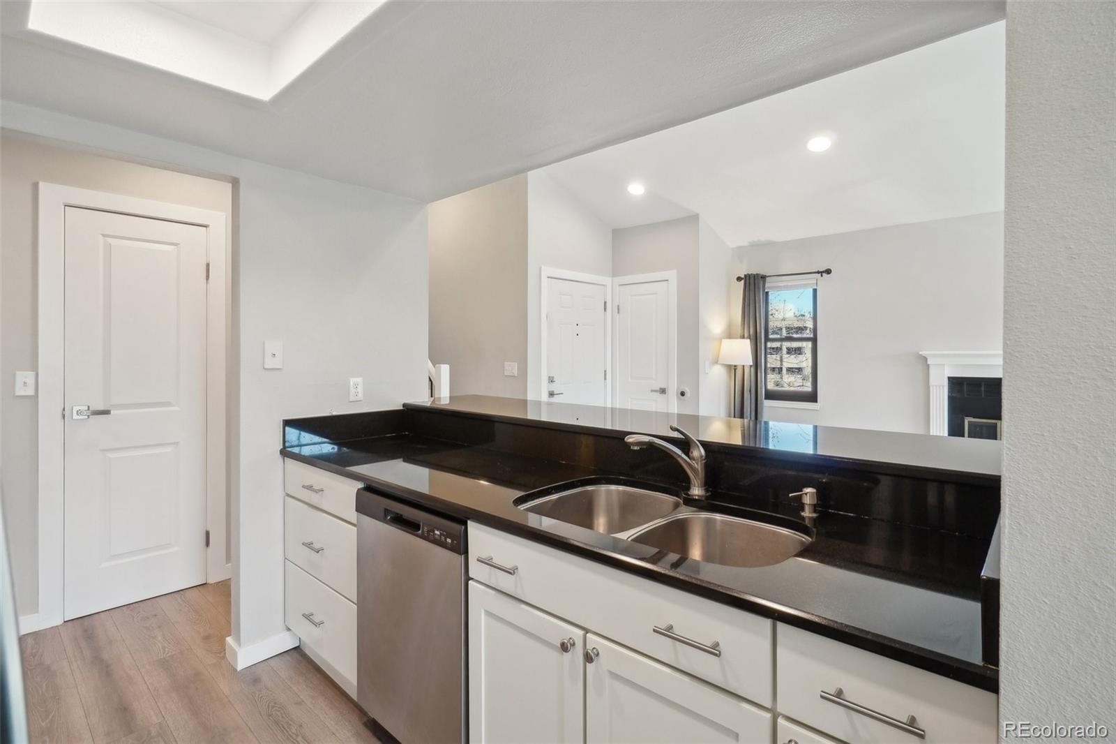 MLS Image #19 for 540 s forest street,denver, Colorado