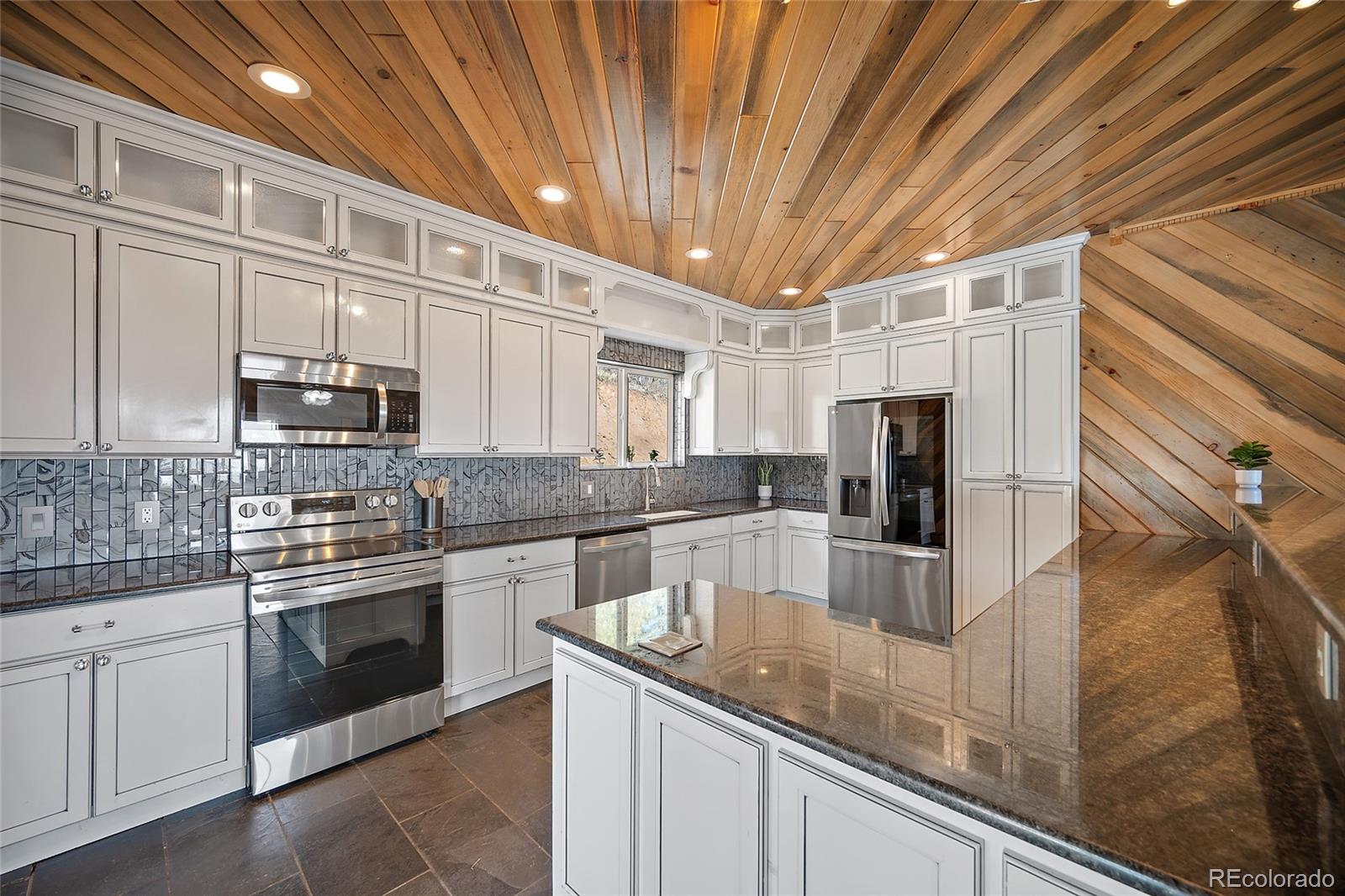 MLS Image #11 for 10739  arnold lane,rye, Colorado