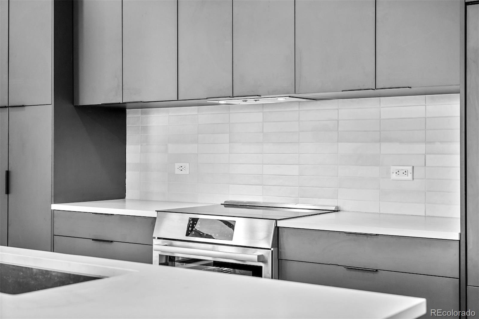 MLS Image #15 for 1601  park avenue,denver, Colorado