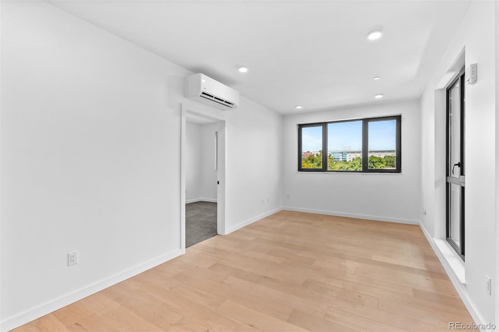 MLS Image #19 for 1601  park avenue,denver, Colorado