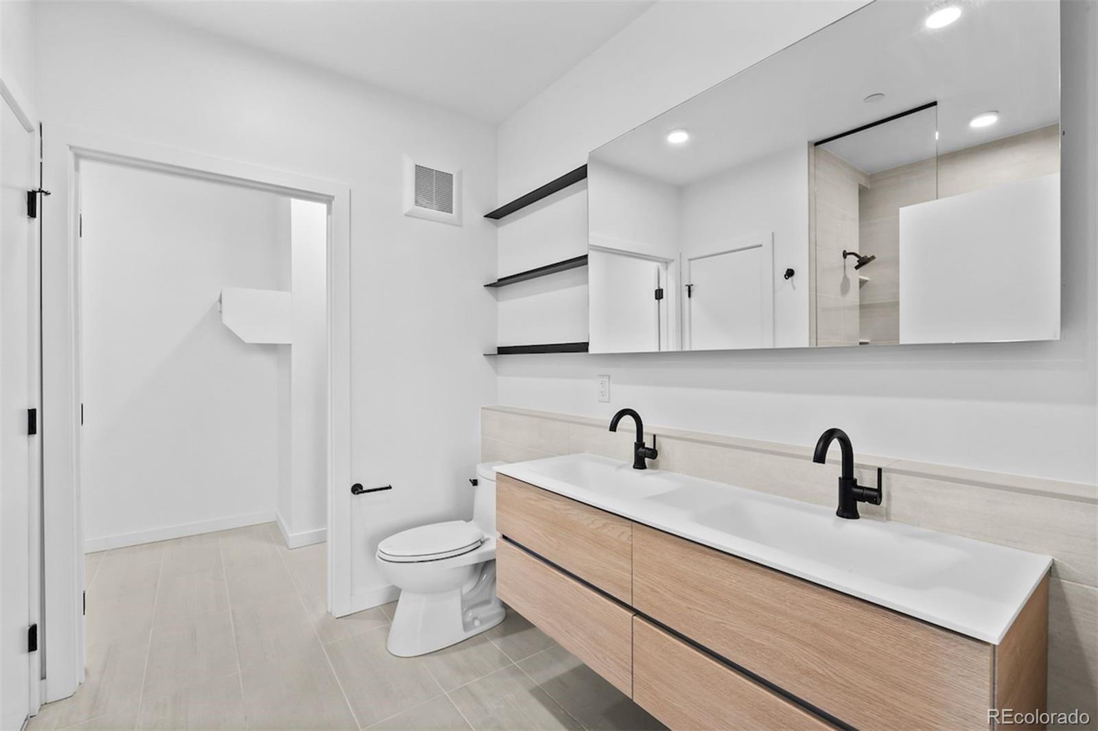 MLS Image #24 for 1601  park avenue,denver, Colorado